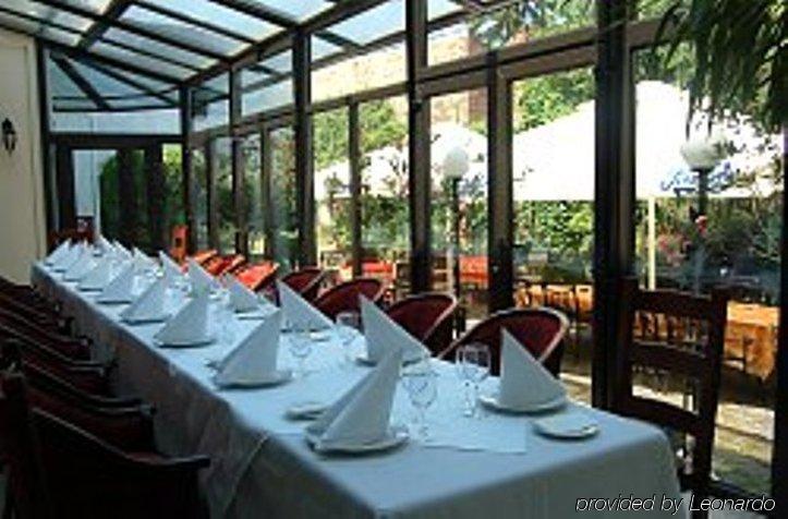 Elite Hotel ออราแด ร้านอาหาร รูปภาพ